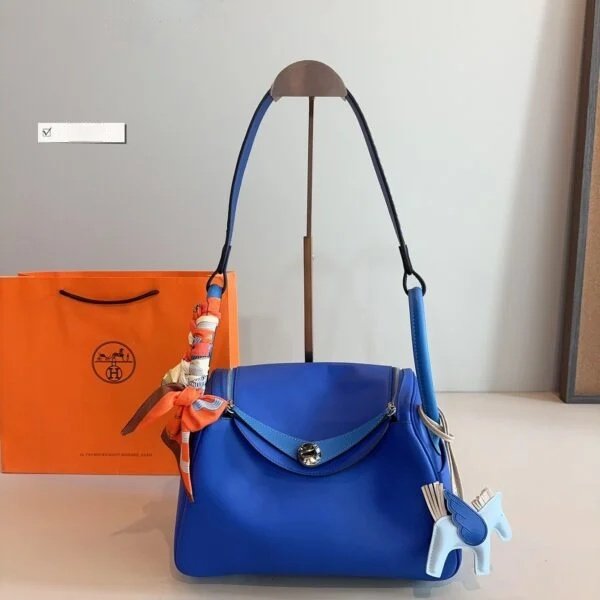 Hermes Lindy02